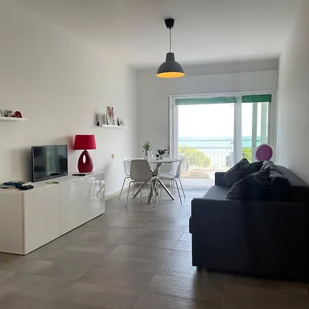 Apartment Con Vista Sul Mare Di Grado